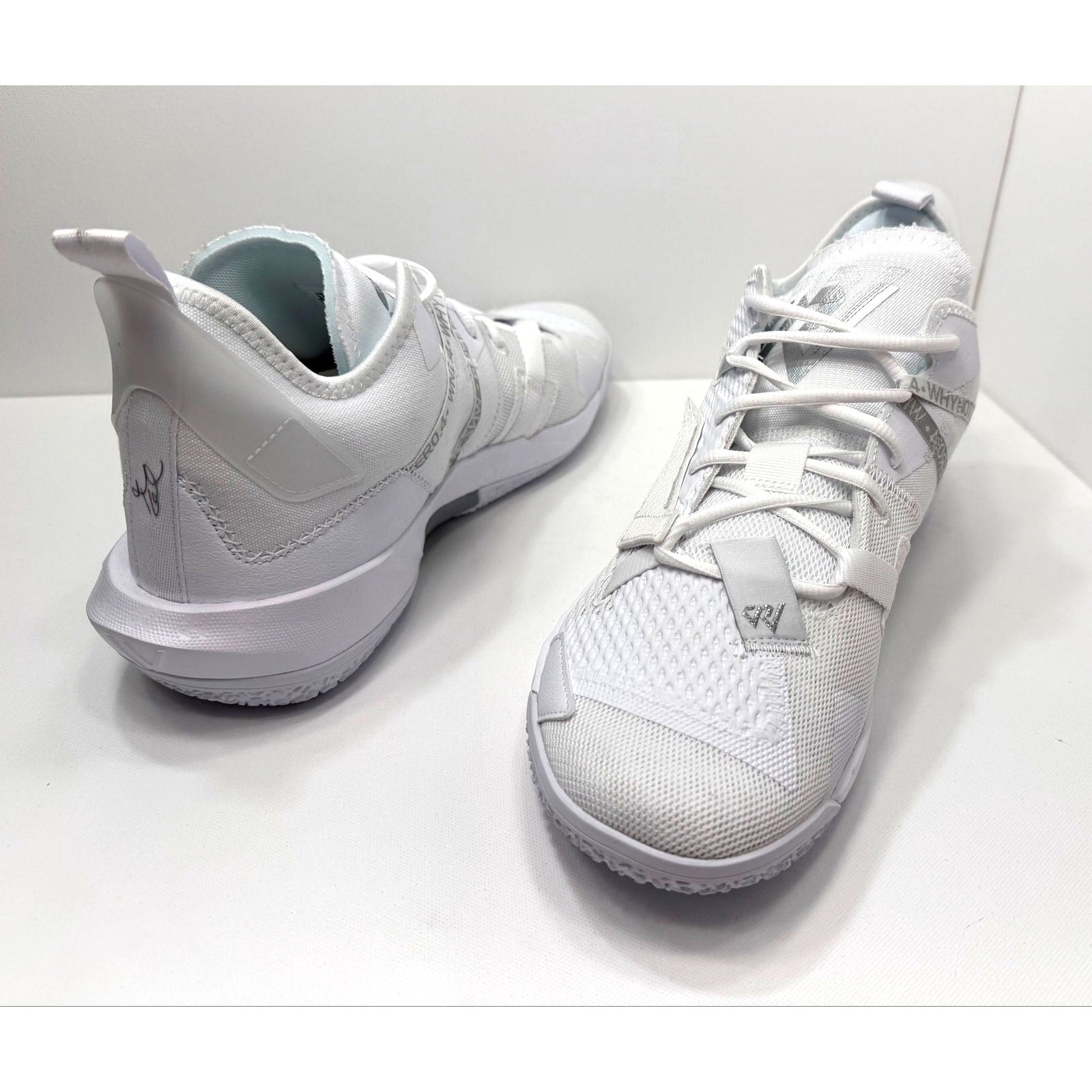 JORDAN WHY NOT ZERO.4 - MENS SIZE 12