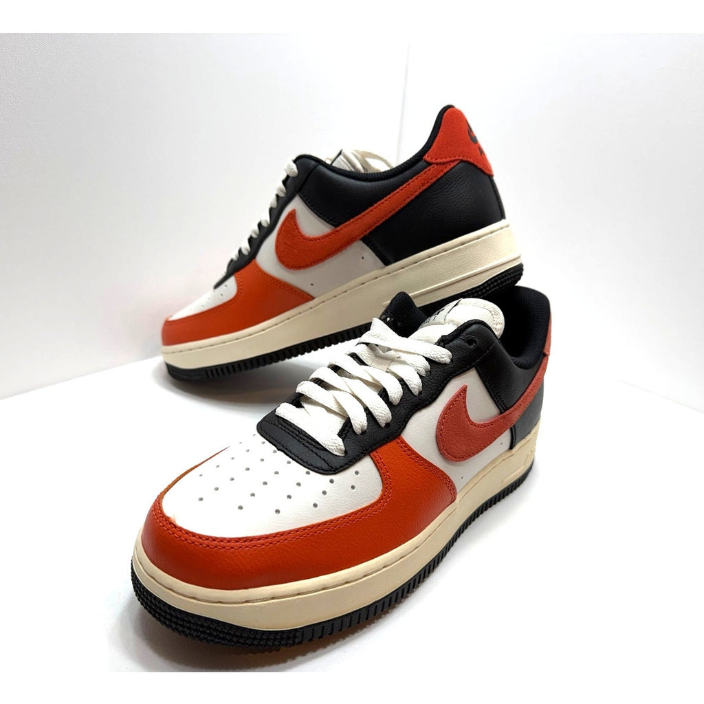 AIR FORCE 1 '07 LV8 - MENS SIZE 9