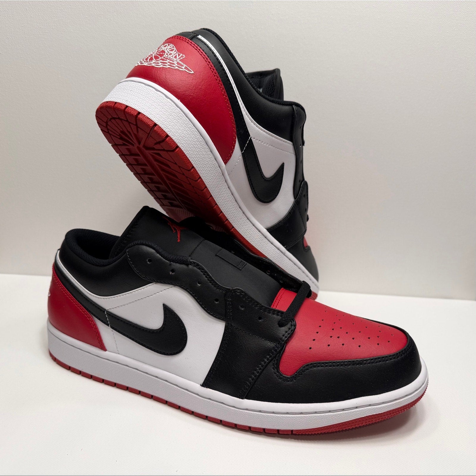 AIR JORDAN 1 LOW BRED TOE - MENS SIZE 13
