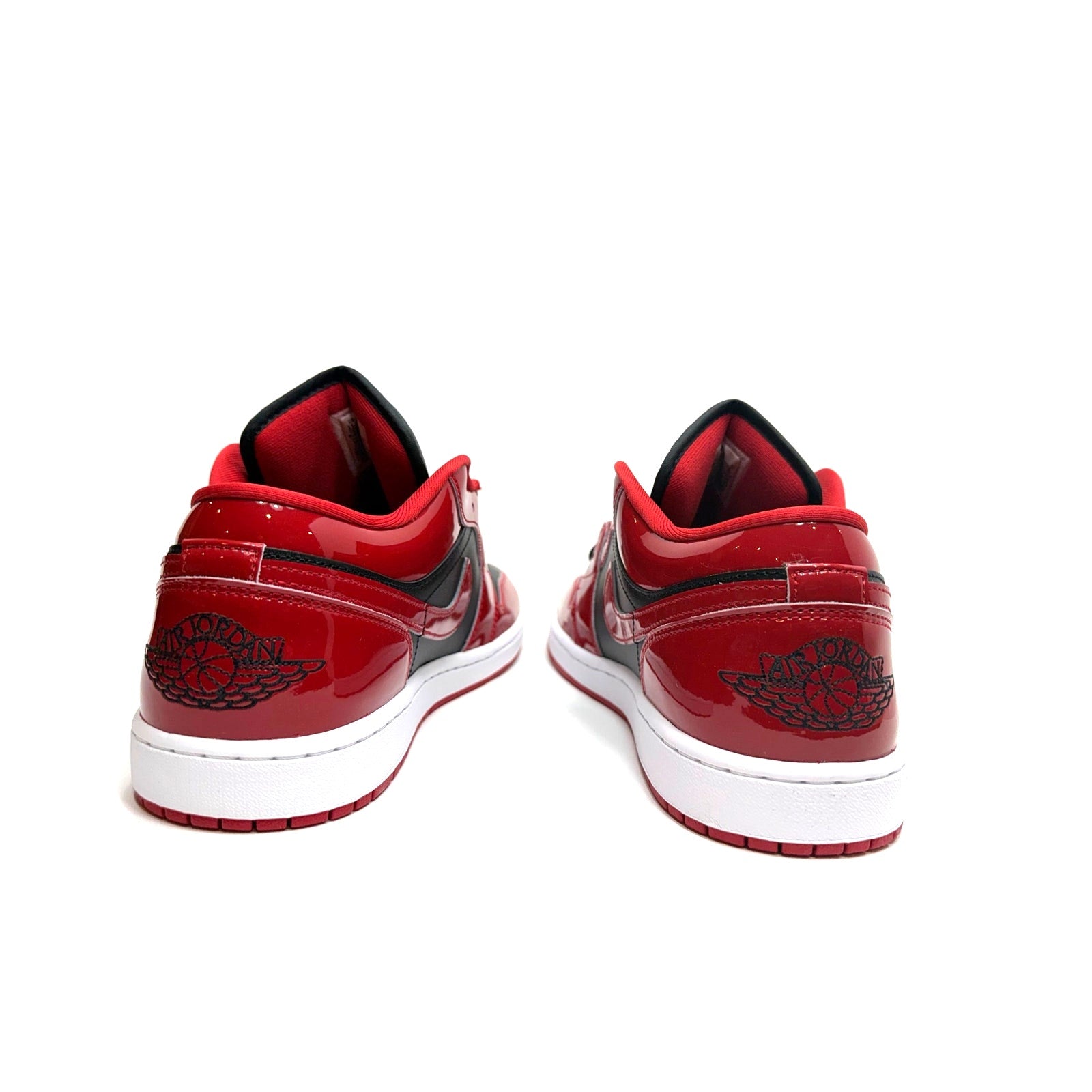 AIR JORDAN 1 LOW SE MENS SIZE 11