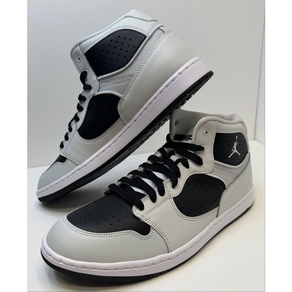JORDAN ACCESS - MENS SIZE 11
