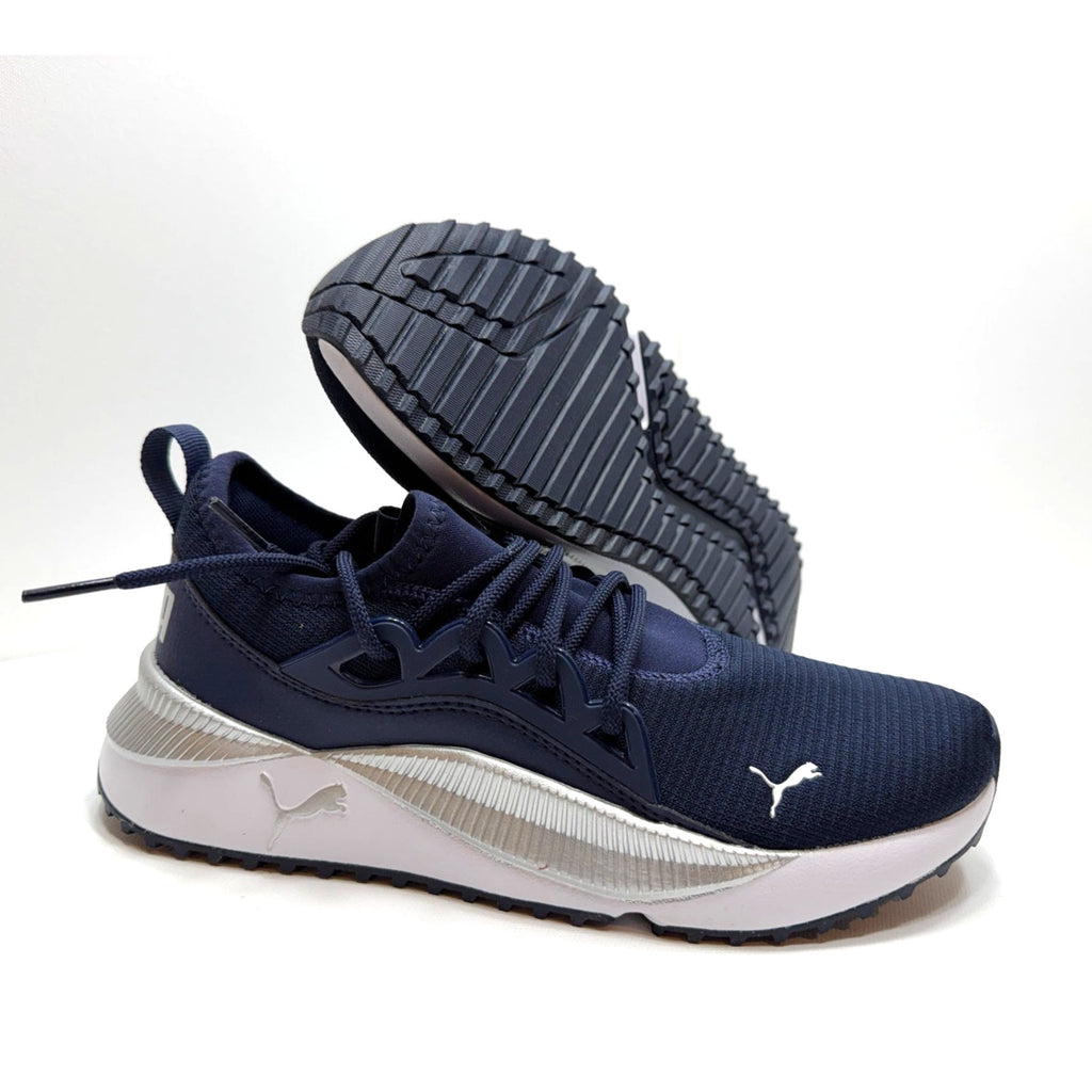PUMA PACER FUTURE ALLURE - WOMENS SIZE 6