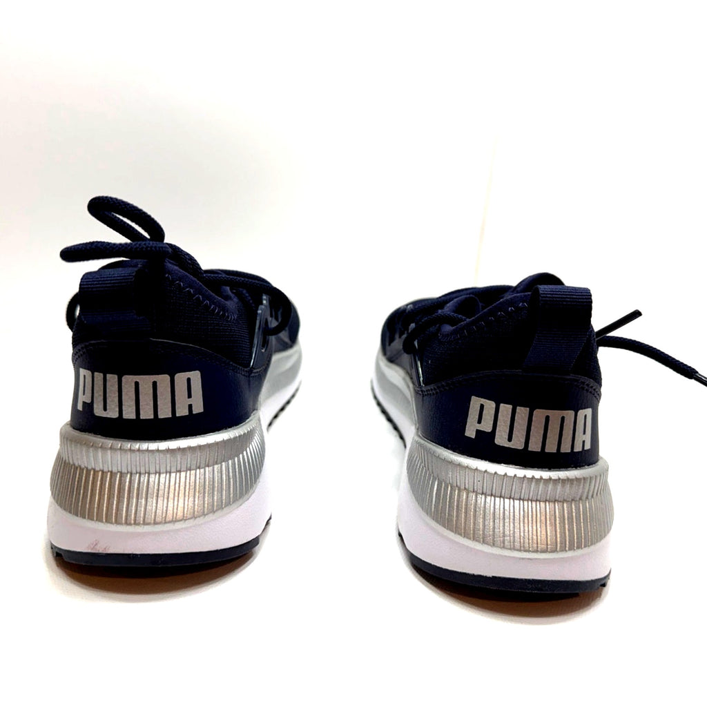 PUMA PACER FUTURE ALLURE - WOMENS SIZE 6