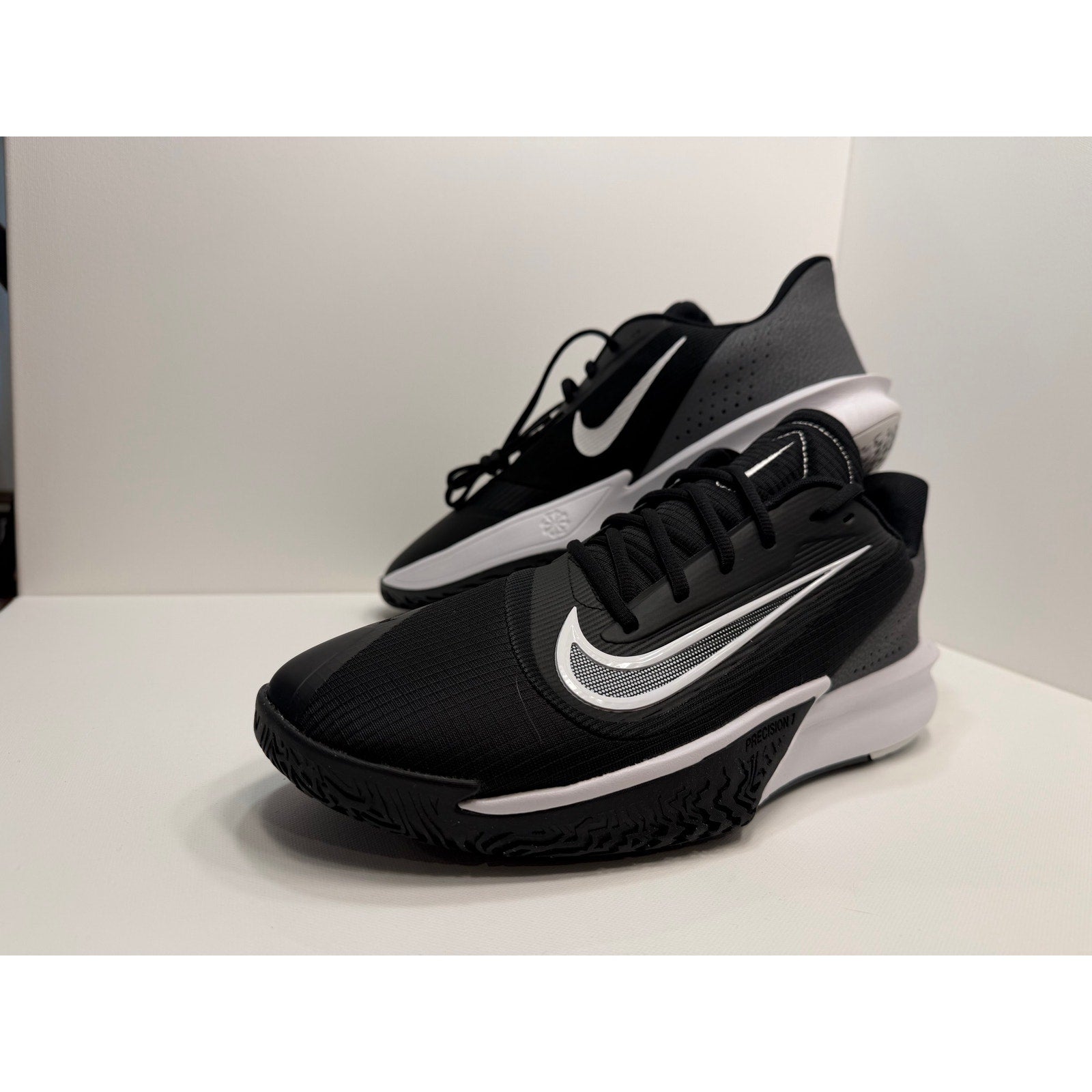 NIKE PRECISION VII - MENS SIZE 13