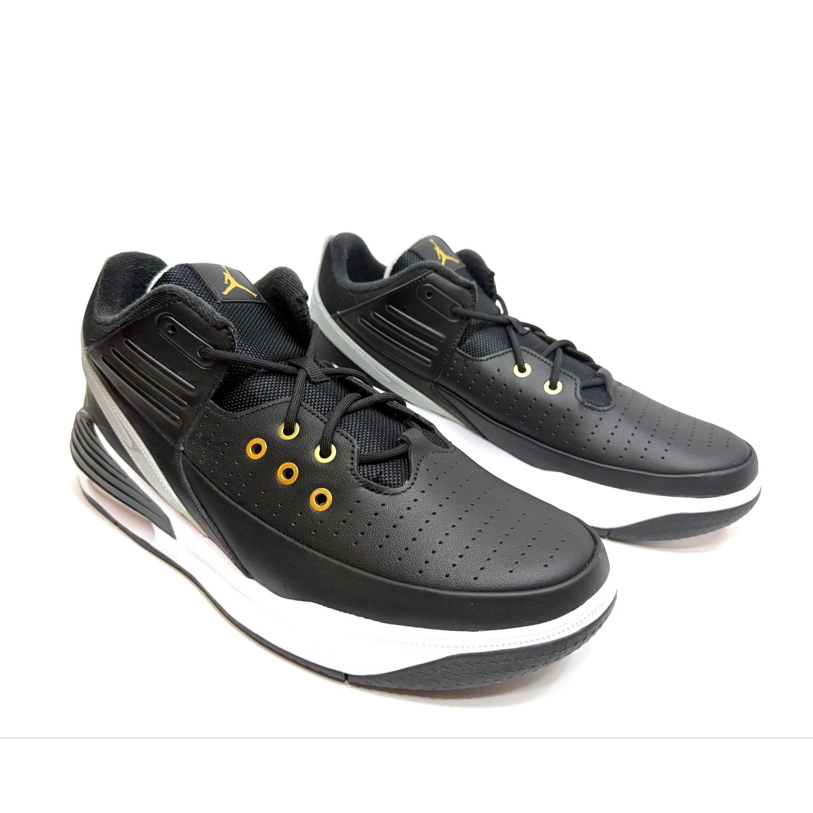 JORDAN MAX AURA 5 - MENS SIZE 12