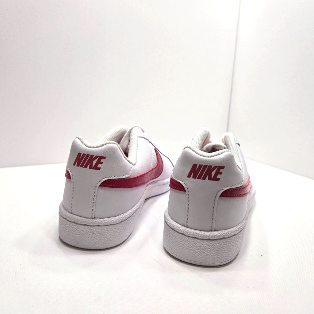 NIKE COURT ROYALE - WOMENS SIZE 8