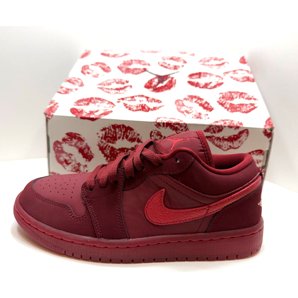 WMNS AIR JORDAN 1 LOW SE 'VALENTINES' - WOMENS SIZE 7.5