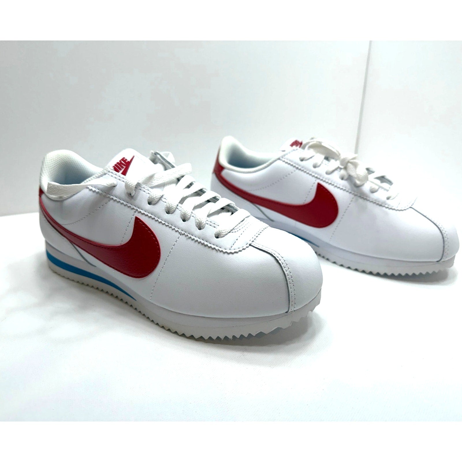W NIKE CORTEZ - WOMENS SIZE 7.5