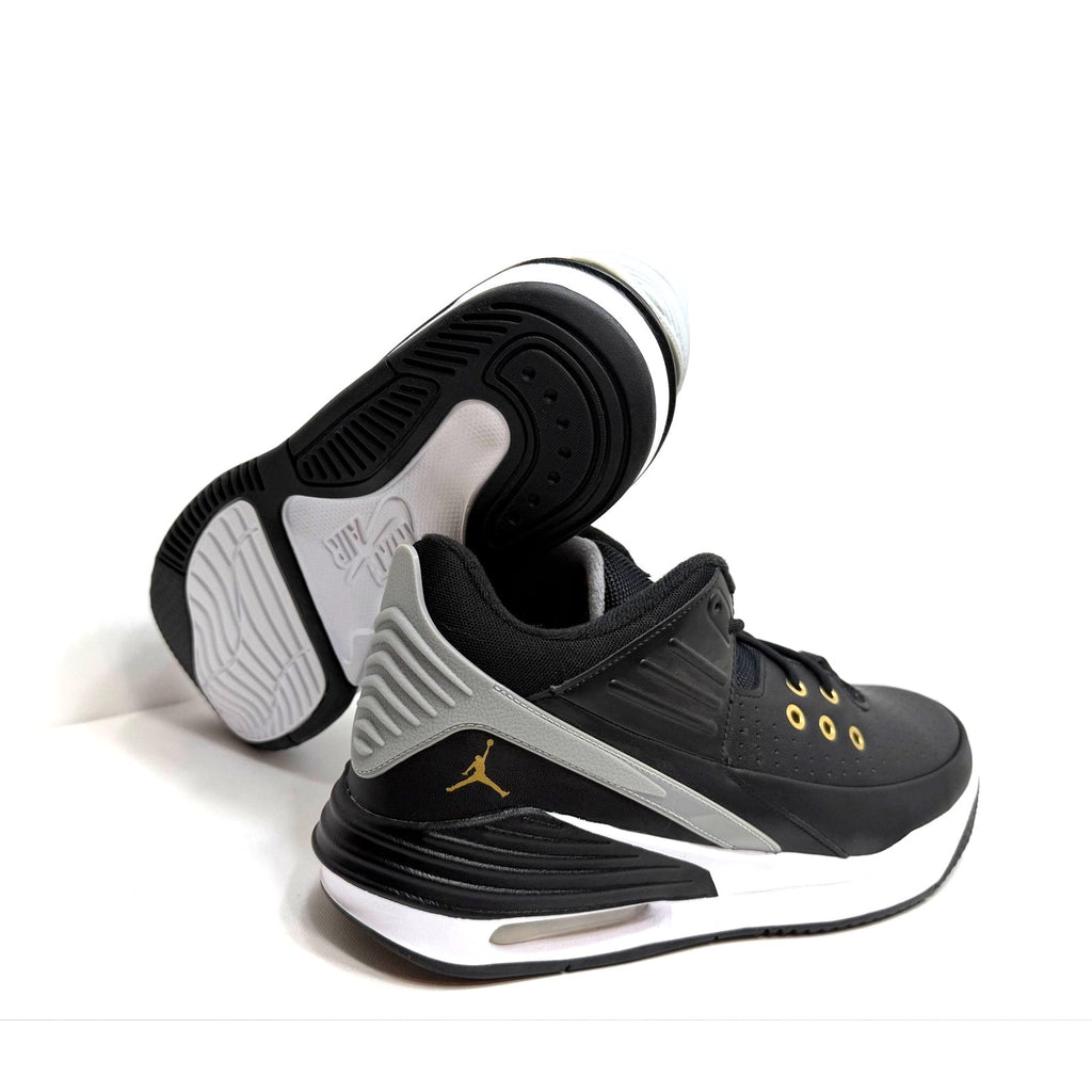 JORDAN MAX AURA 5 - MENS SIZE 12