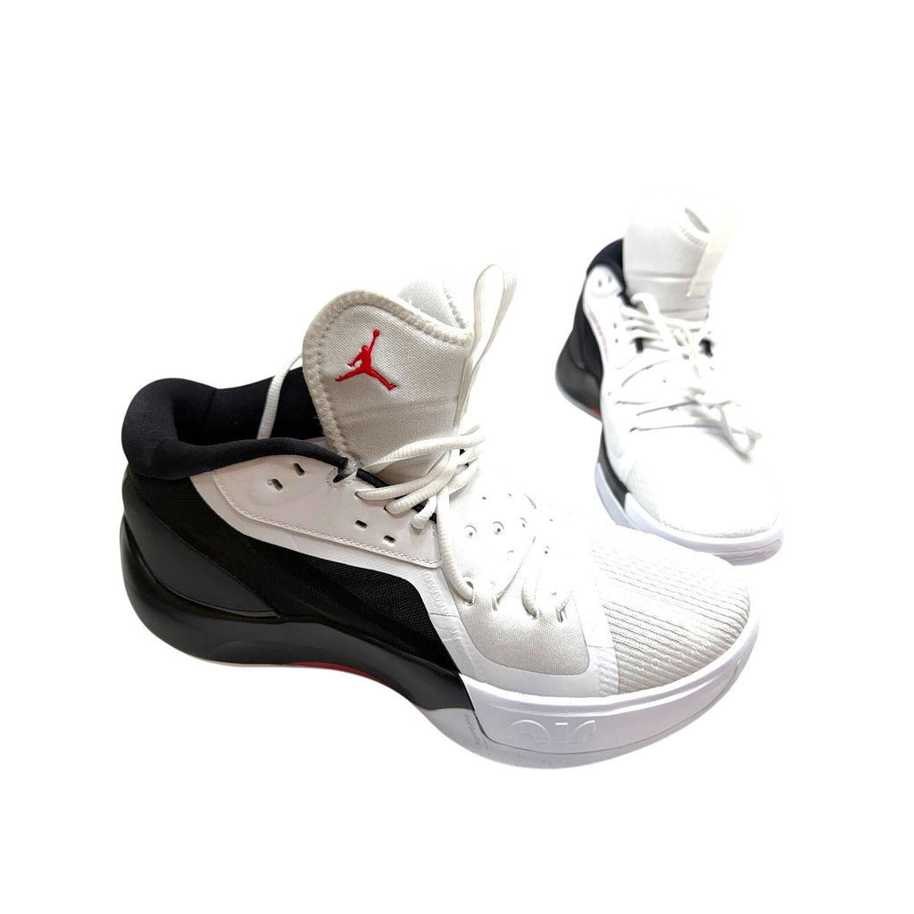 JORDAN ZOOM SEPARATE MENS SIZE 8