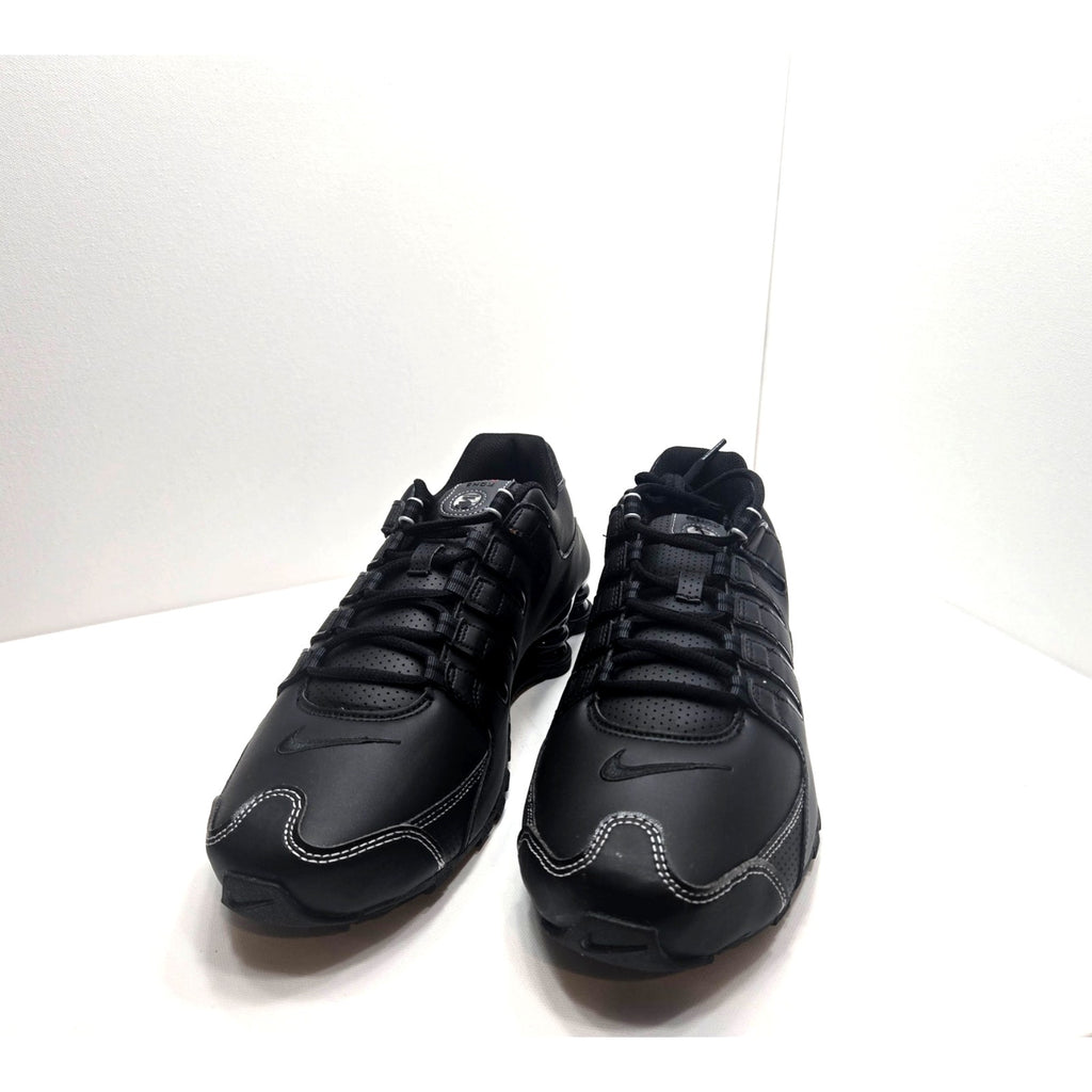 NIKE SHOX NZ - MENS SIZE 10.5