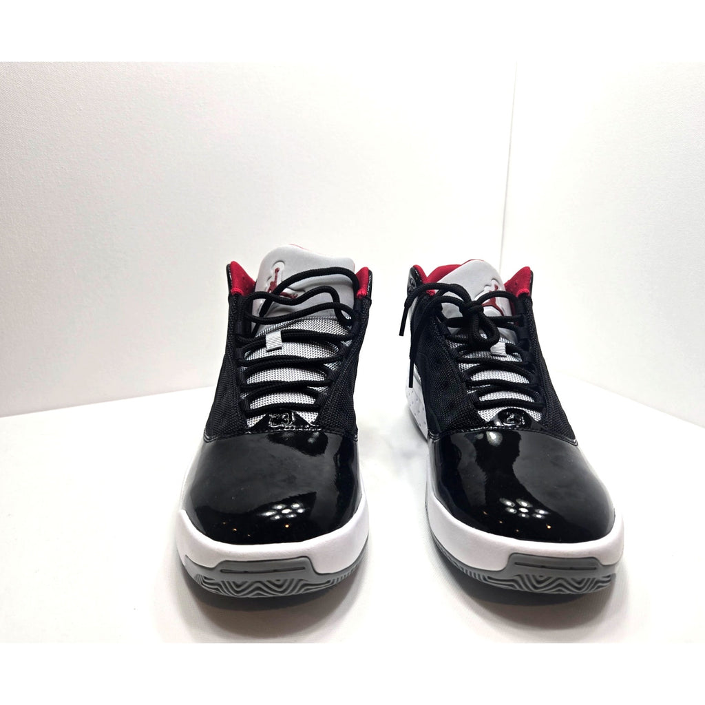 JORDAN MAX AURA 2 - MENS SIZE 10
