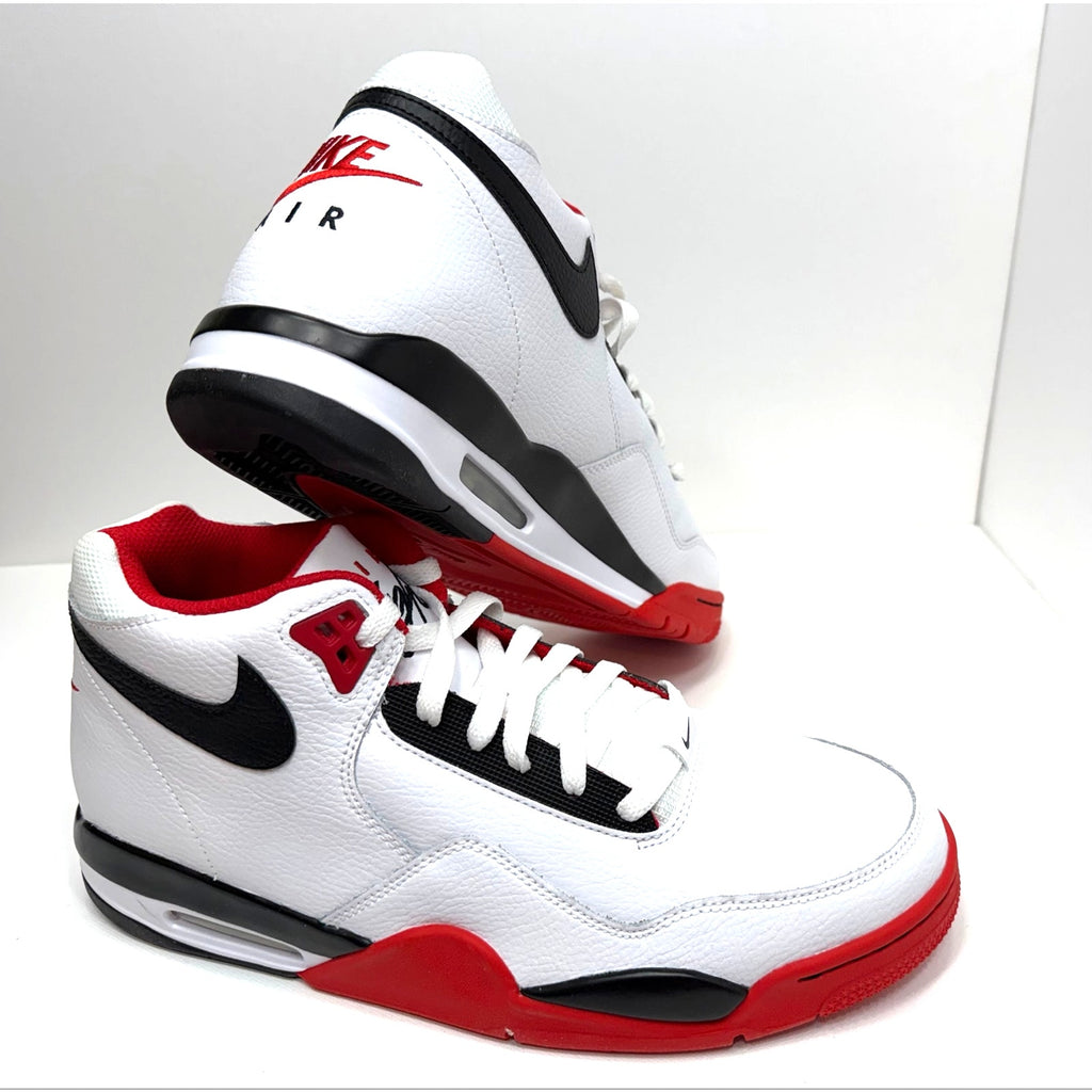 NIKE FLIGHT LEGACY - MENS SIZE 12