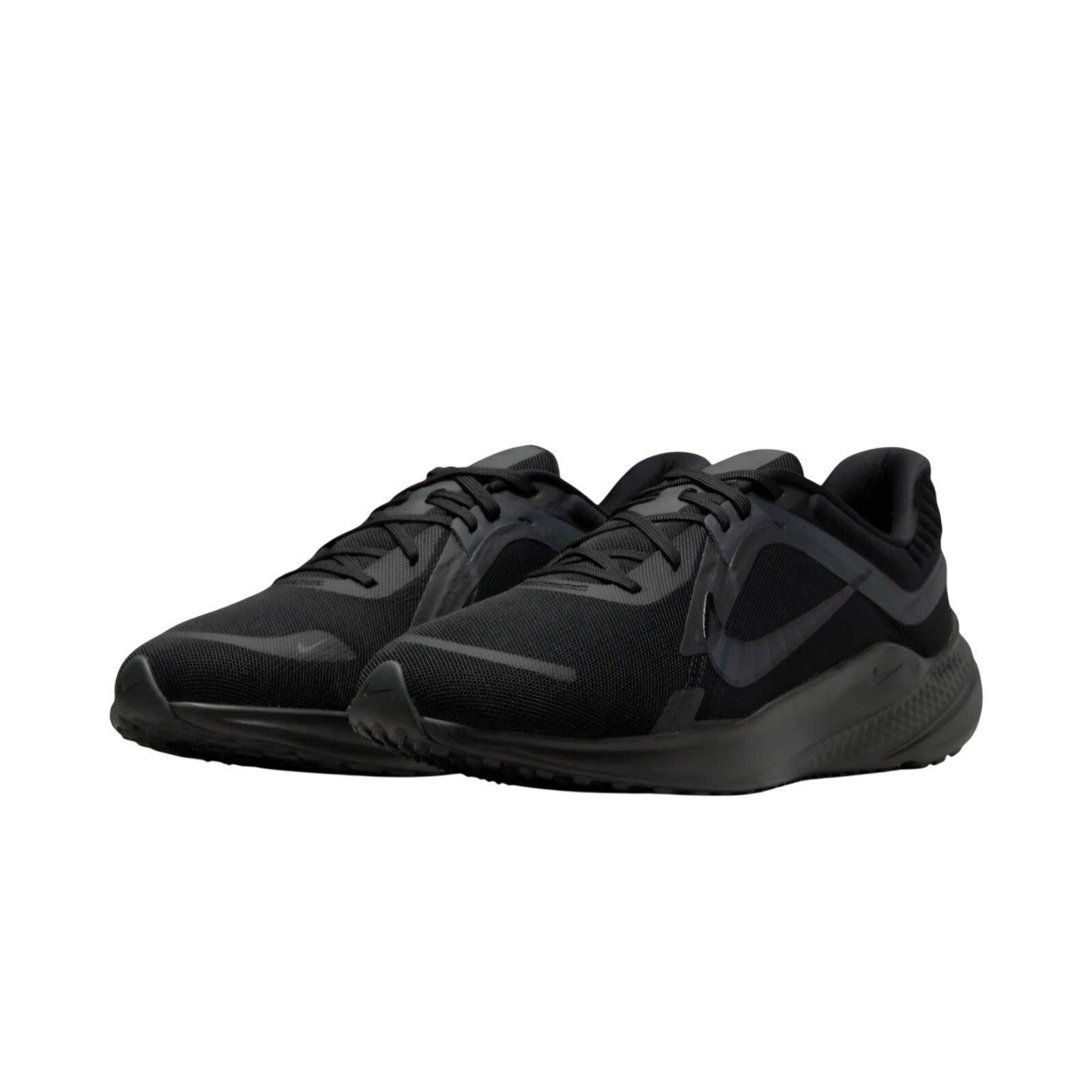 NIKE QUEST 5 - MENS 12