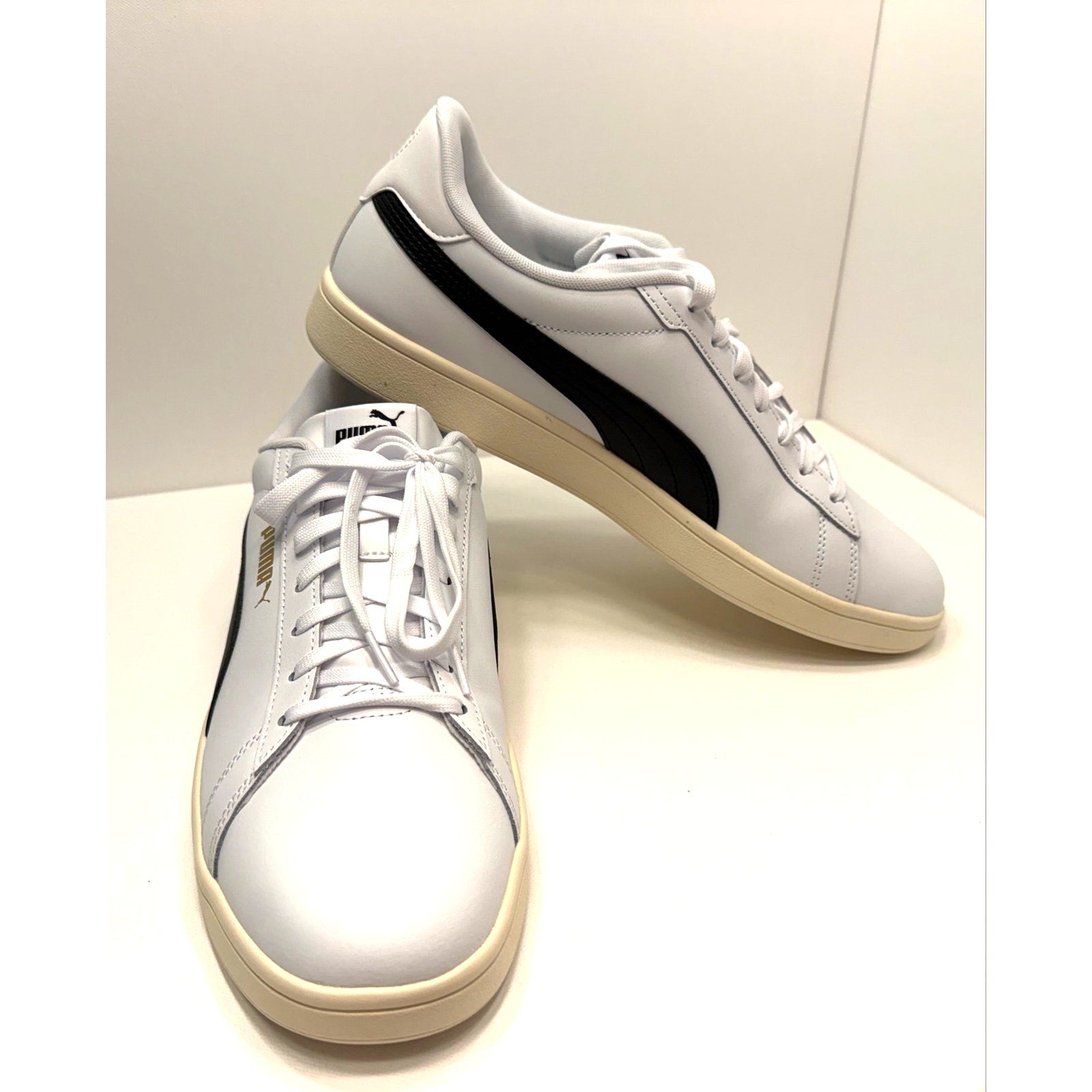 PUMA SMASH 3.0 L - MENS SIZE 12